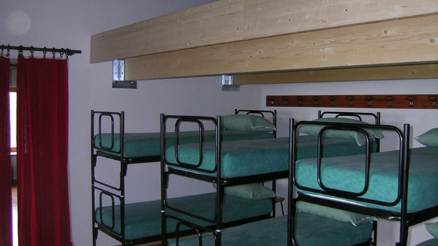 rifugio-bpiazza-gallery-camerate